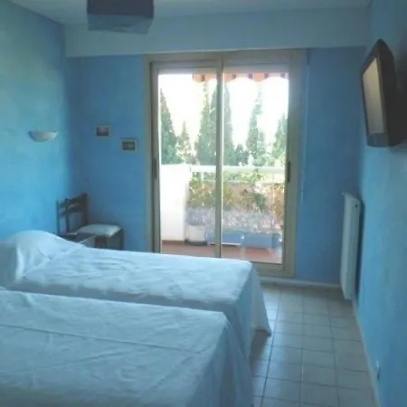 Apartamento Saint-raphael, 2 Pieces, 4 Personnes - Fr-1-226a-166 *